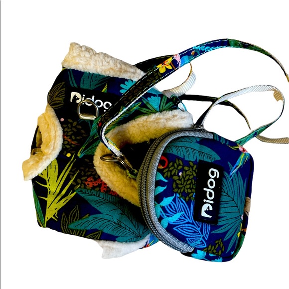 A colorful leashes for small pets - Picture 1 of 1